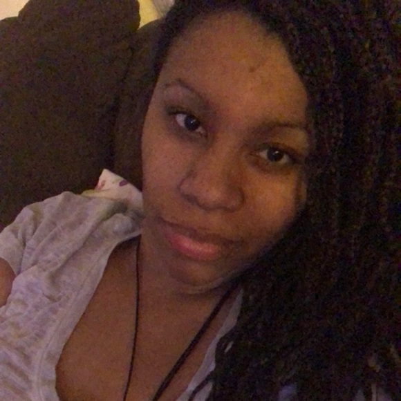 Meet the Posher Other - Meet your Posher, Melissa